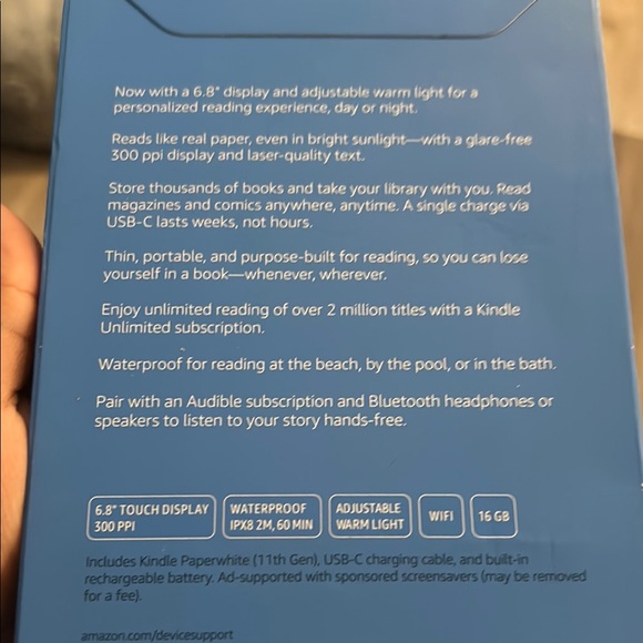 Amazon Kindle Paperwhite 16GB - Black - Picture 2 of 3